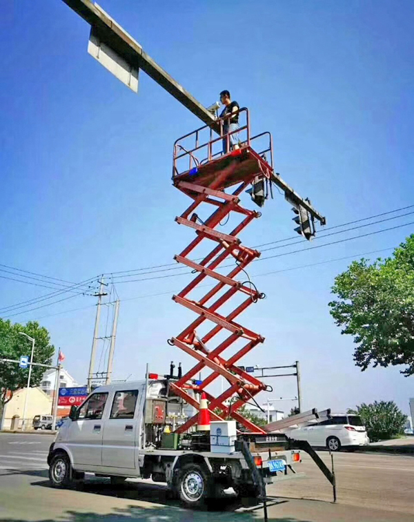 選個靠譜的升降平臺廠家有多重要 升降平臺